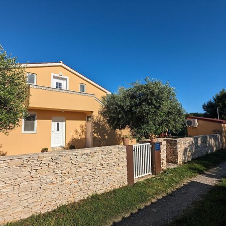 Ližnjan Casa Martinica - House With 2 Apartments المظهر الخارجي الصورة